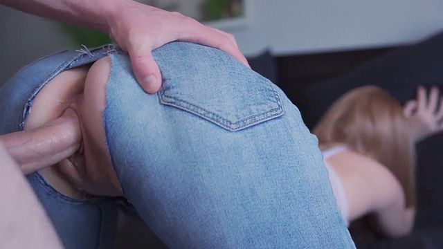 Rough Fucking Stepsister Doggystyle in Ripped Jeans