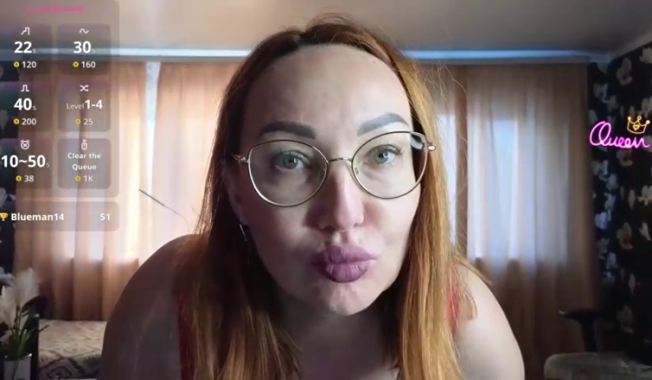 Mature Model Live: Sizzling Webcam Show with lybovntv