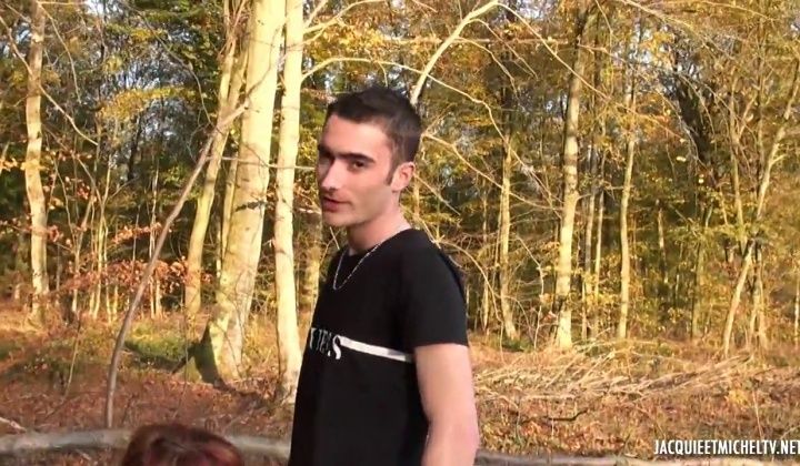 French Brunette MILF Gives Blowjob Outdoor & Fucks Inside