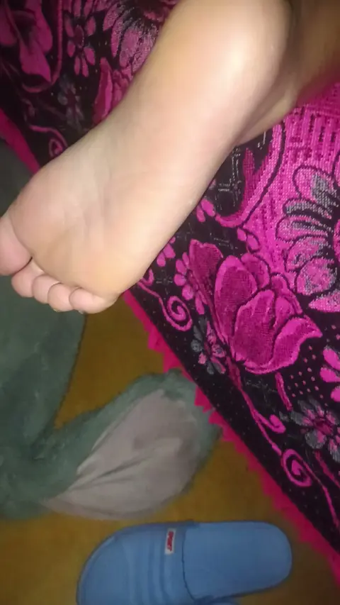 Candid Cum: Spontaneous & Unfiltered