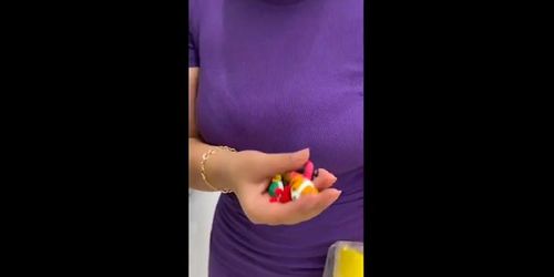 Mature Egyptian Singer in Leaked Sex Video