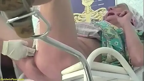 86-Year-Old Granny Gets Fisted by Her Gynecologist – Rough Mature Sex