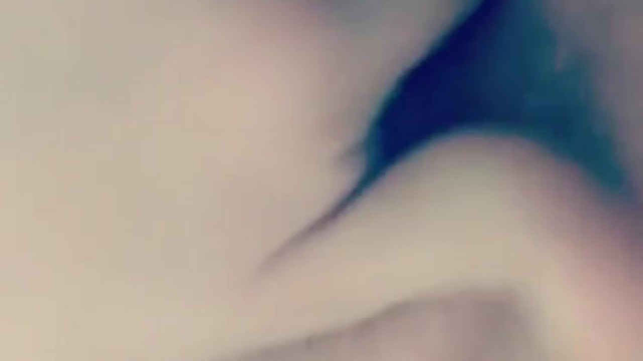 Mature Housewife Plays Solo While Hubby's Away