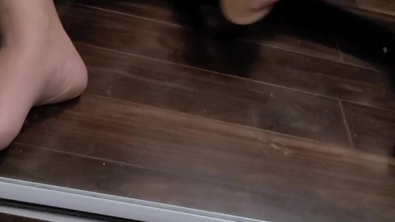MILF Plays with Huge Dildo and Squirts