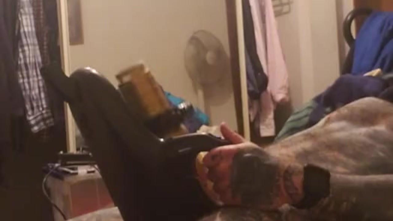 Mature Housewife Exploring Fleshlight Fun