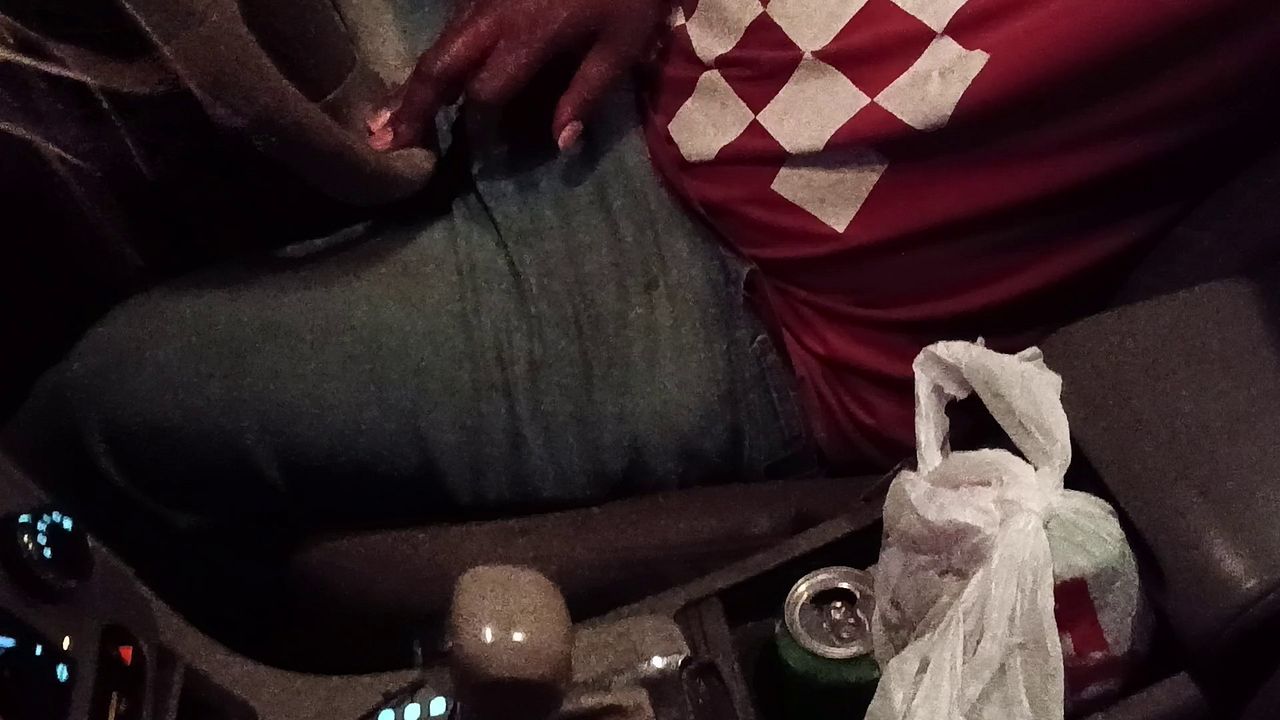 TRIP TO MEET GROUP OF PREGNANT EBONY SLUTS AT HOTEL!