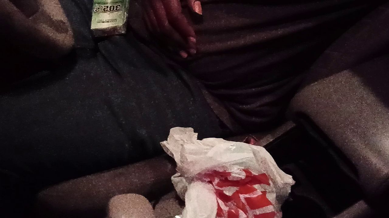 CALIFORNIA TRIP TO MEET THA HOTTEST MEXICAN GIRL EVER! SLOPPY BJ/ CREAMPIE