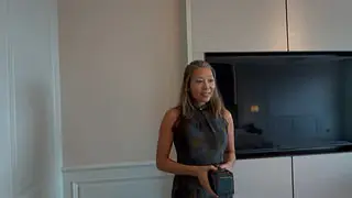 Asian MILF Teases in Homemade 4K Video